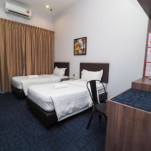 Premier Twin Room